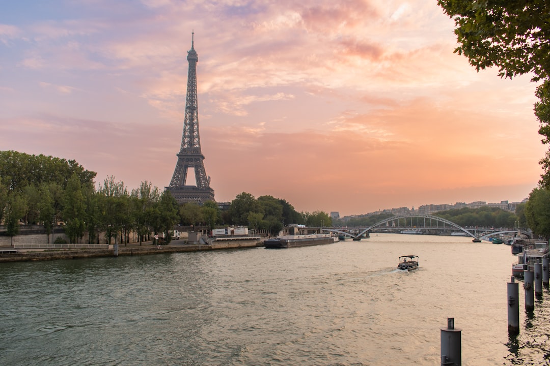 Quai Saint-Michel · Paris 5th